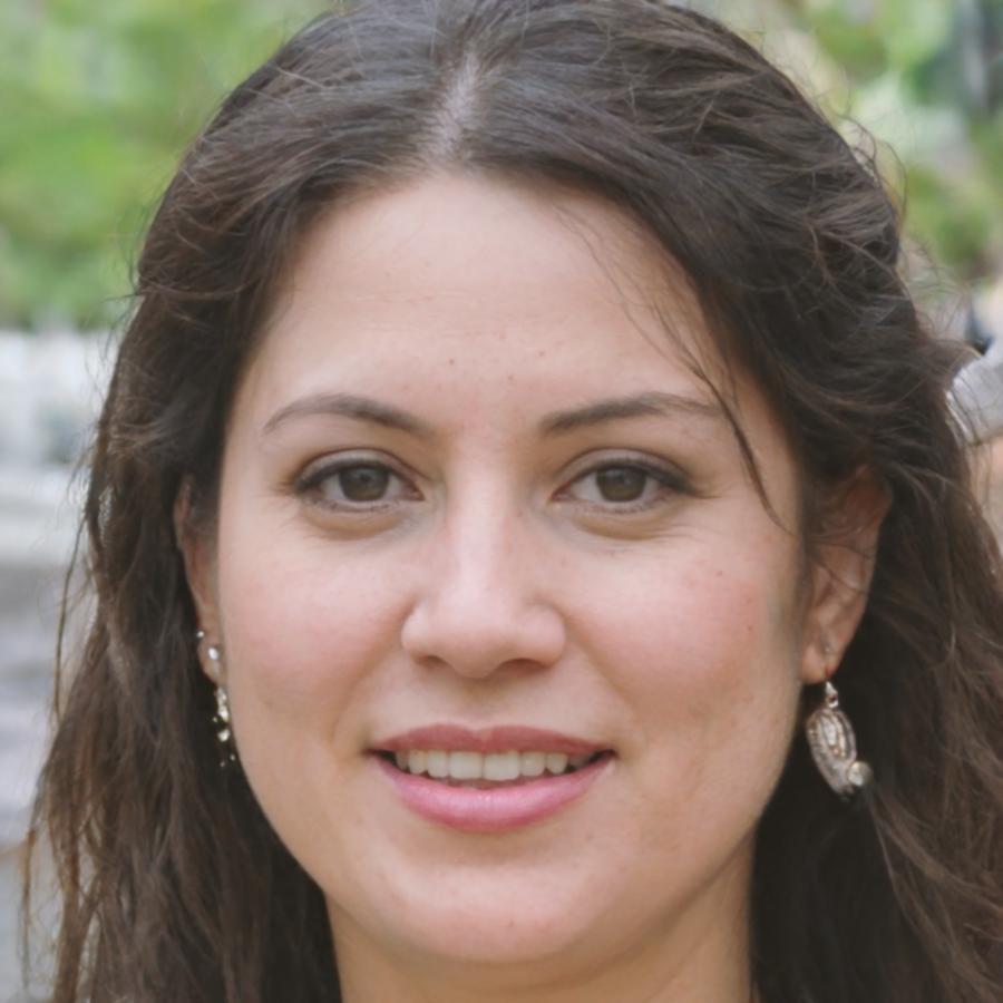 Katharina Müller, Senior Finanzberaterin bei felantrivoxa